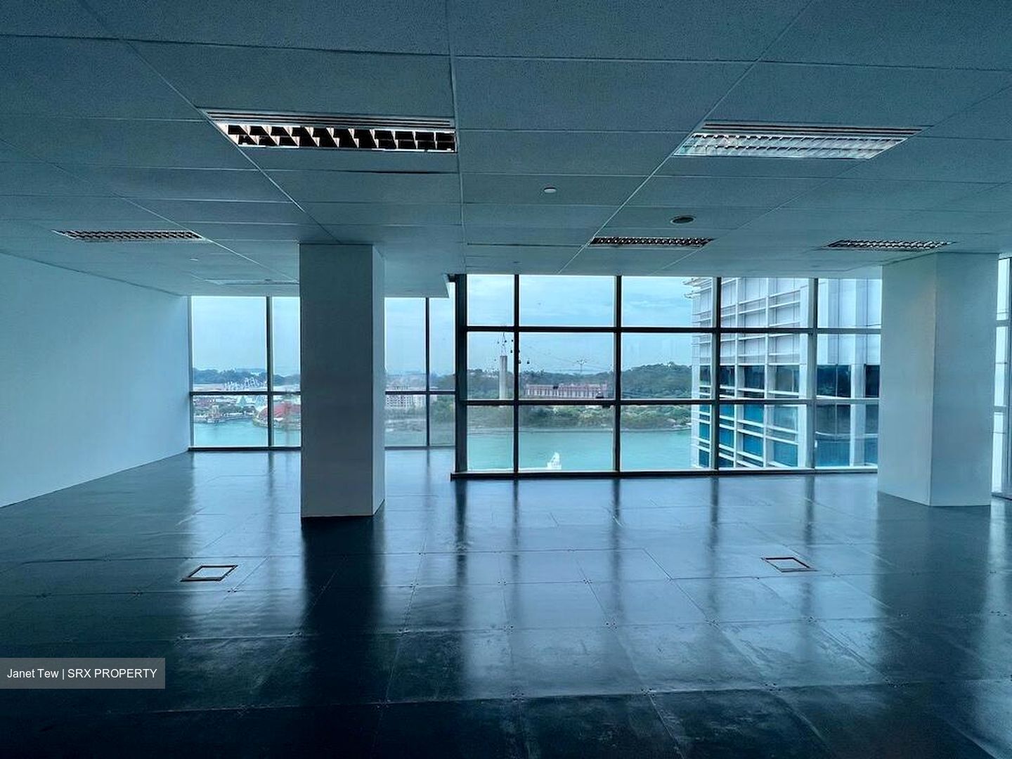 Harbourfront Tower Two (D4), Office #570491111